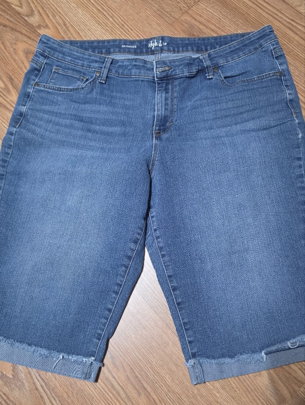 Style & Co. Women's Cuffed Cropped Jeans  in Medium Blue Wash